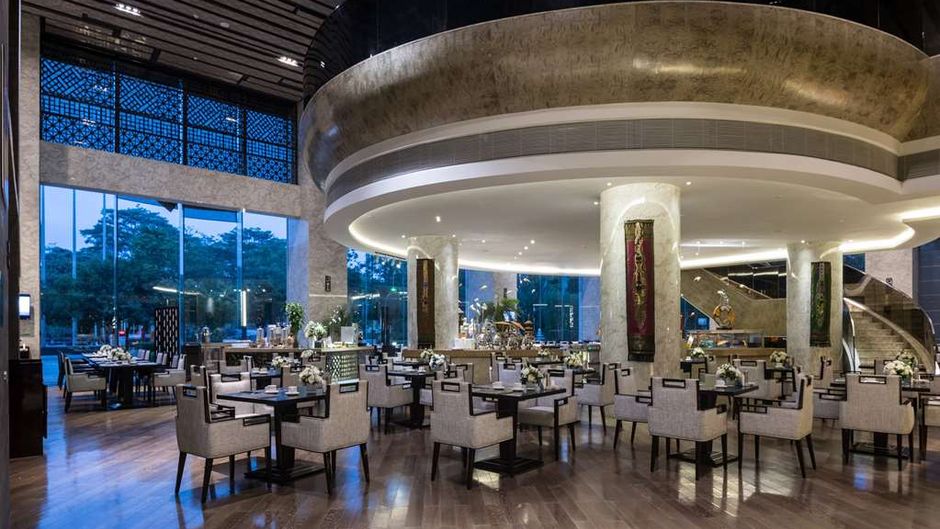 Ramada Plaza LiuZhou LiuDong Restaurant