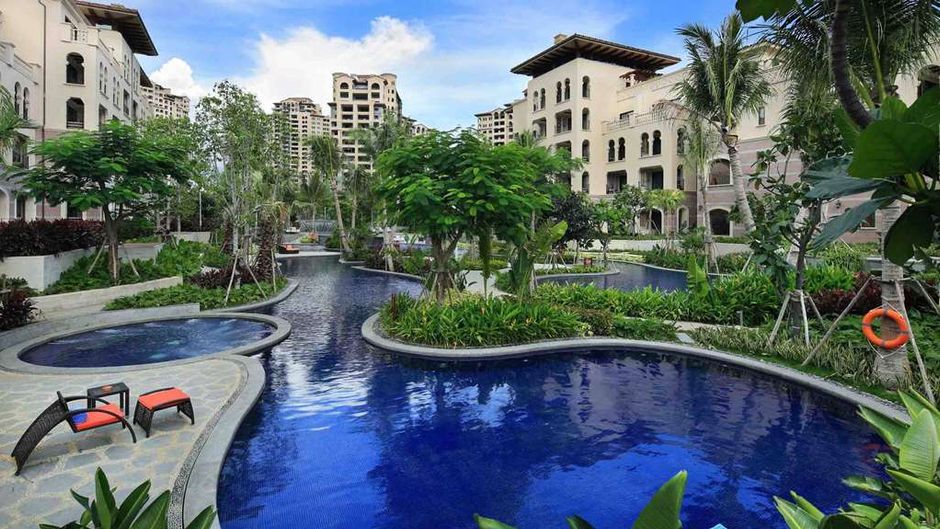 Wyndham Grand Plaza Royale Hainan Longmu Pool