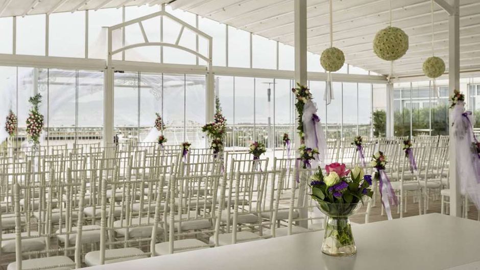 Ramada Encore By Wyndham Izmir Restaurant