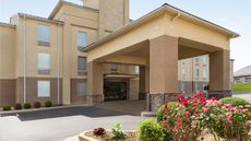Baymont Inn & Suites Georgetown