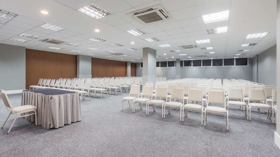 Days Inn Linhares Meeting