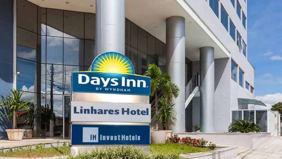 Days Inn Linhares Exterior