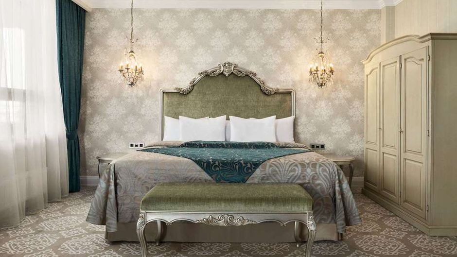 Ramada Kazan City Center Suite