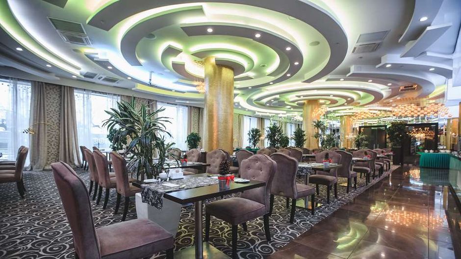 Ramada Kazan City Center Restaurant