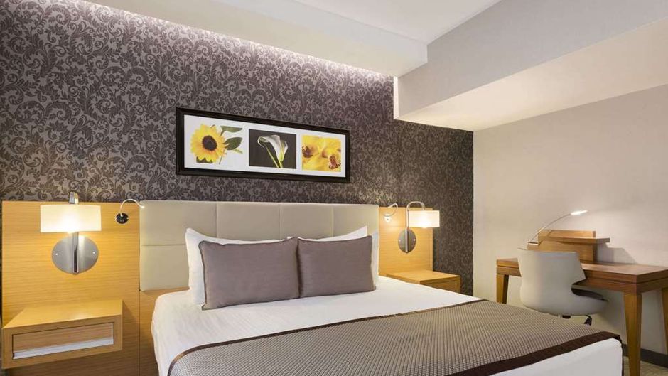 Ramada Plaza by Wyndham Izmit Room