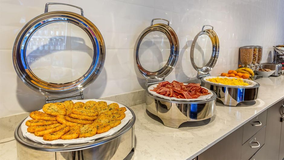 Microtel Inn & Suites Timmins Restaurant