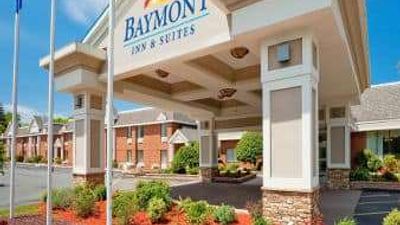Baymont Inn & Suites Bradley Airport
