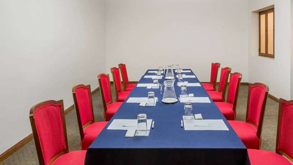 Wyndham Costa del Sol Cusco Meeting
