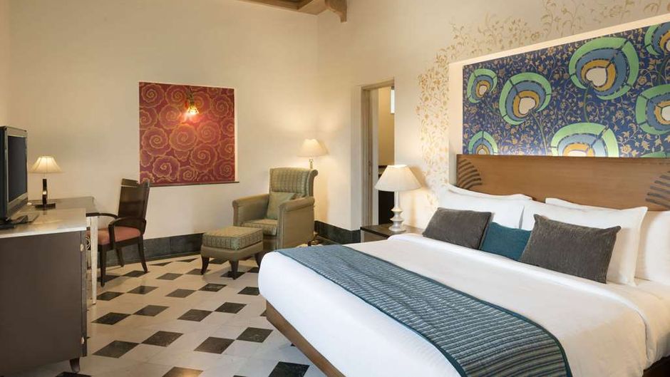 Ramada by Wyndham Udaipur Resort & Spa Suite