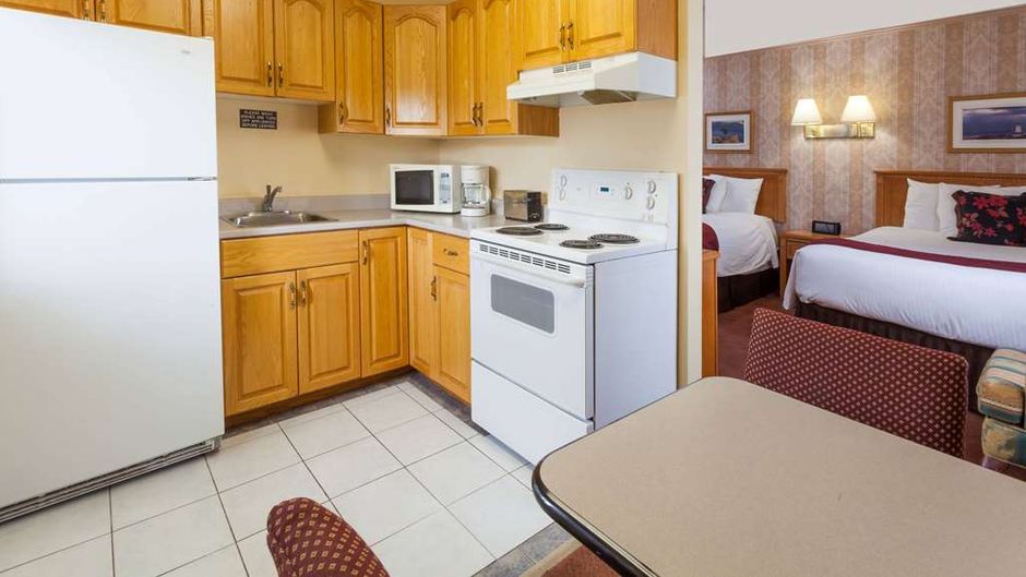 Thriftlodge by Wyndham Moncton Suite