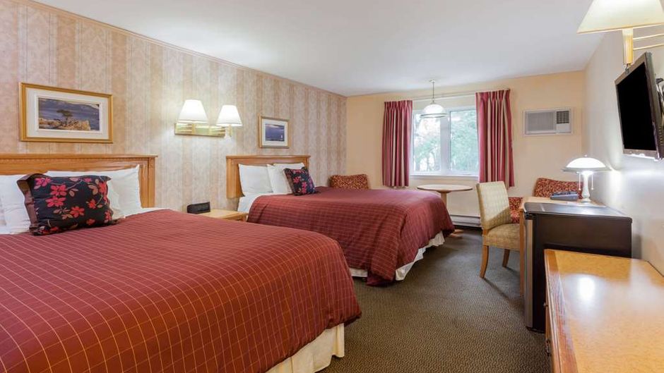 Thriftlodge by Wyndham Moncton Room