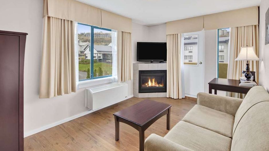 Days Inn Kamloops Suite