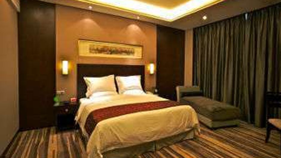 Ramada Suzhou Luzhi Suite