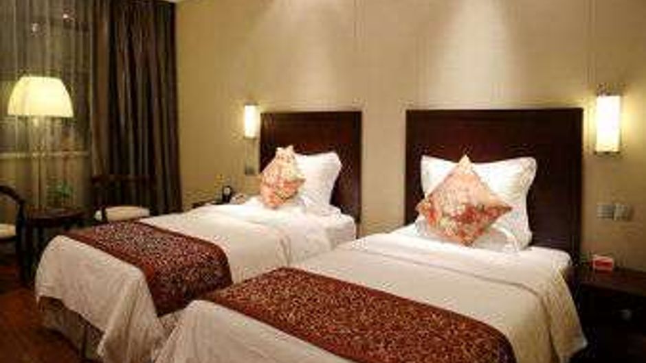 Ramada Suzhou Luzhi Room
