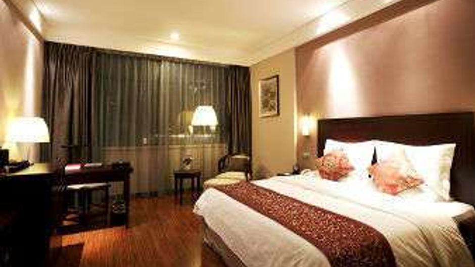 Ramada Suzhou Luzhi Room