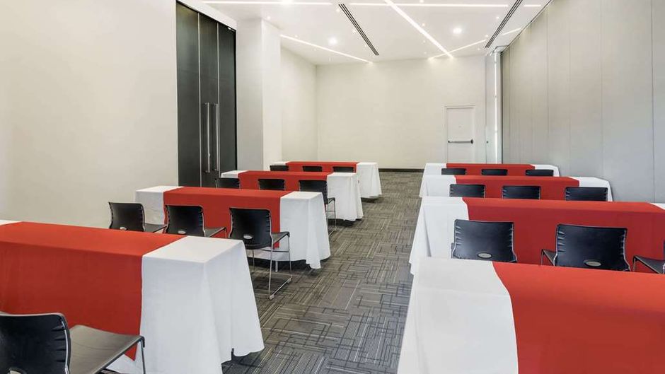 Ramada Encore Queretaro Meeting