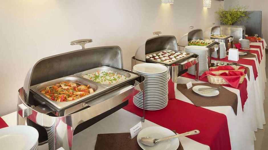 Ramada by Wyndham Lviv Restaurant