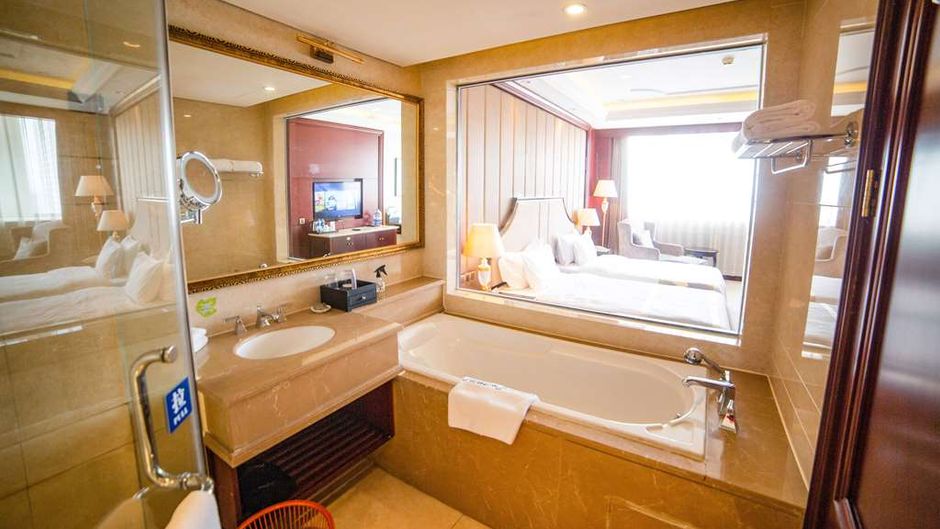 Howard Johnson Domando Plaza Wulanchabu Room