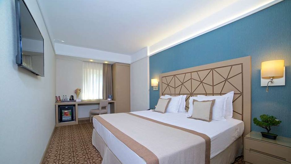 Ramada Istanbul Taksim Room