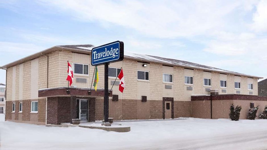 Travelodge Meadow Lake Exterior