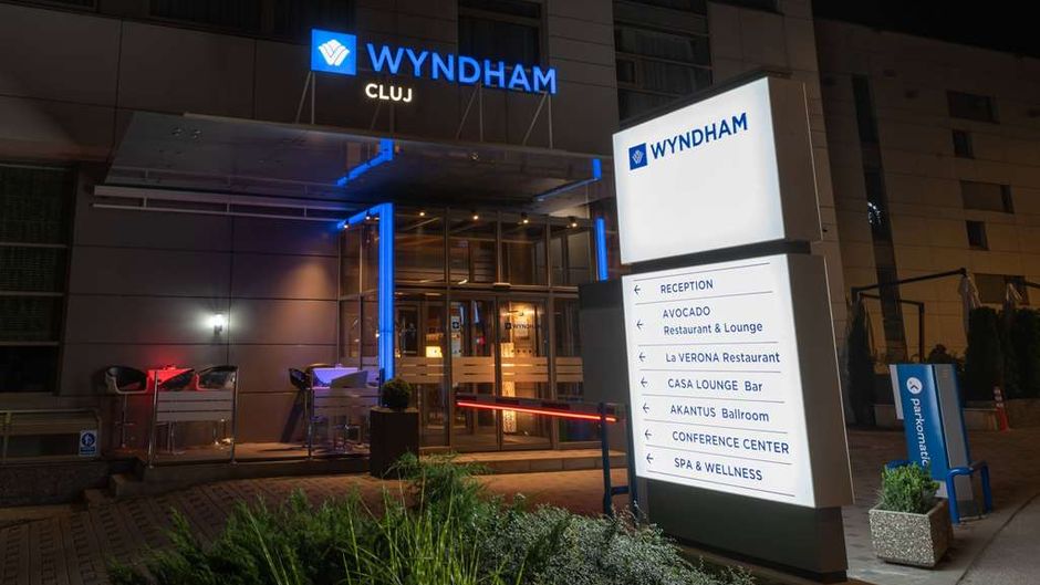 Wyndham Cluj Exterior