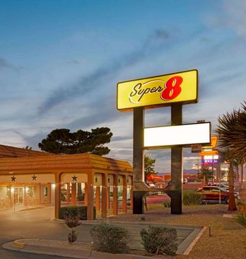 Super 8 El Paso Airport