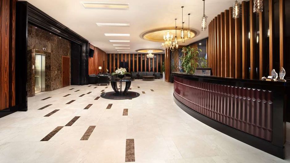 Ramada Hotel & Suites Istanbul Atakoy Lobby