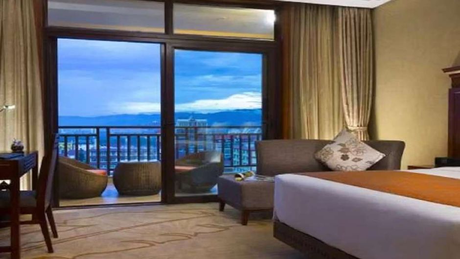 Ramada Plaza Xishuangbanna Room