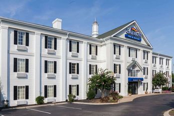 Baymont Inn & Suites Columbia/Maury