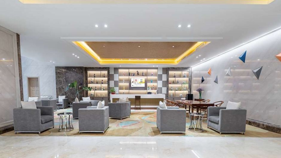 Ramada Linyi North Lobby