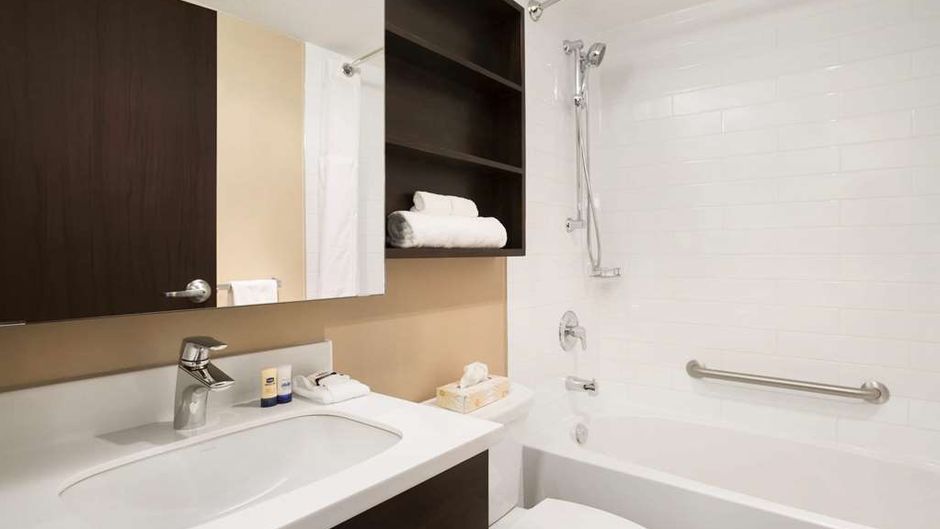 Microtel Inn & Stes Blackfalds/Red Deer Room