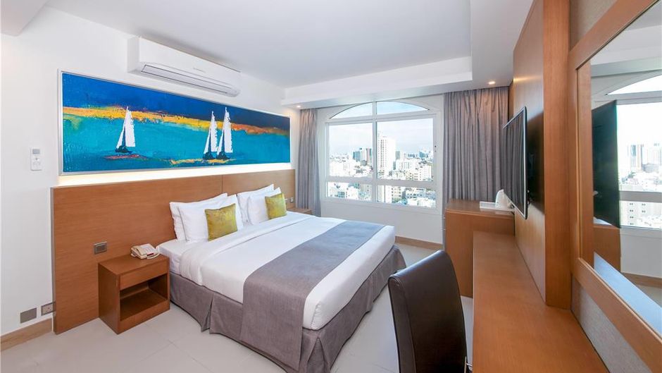 Ramada Beach Hotel Ajman Room