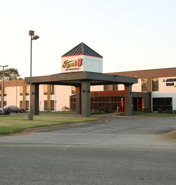 Super 8 Wichita South