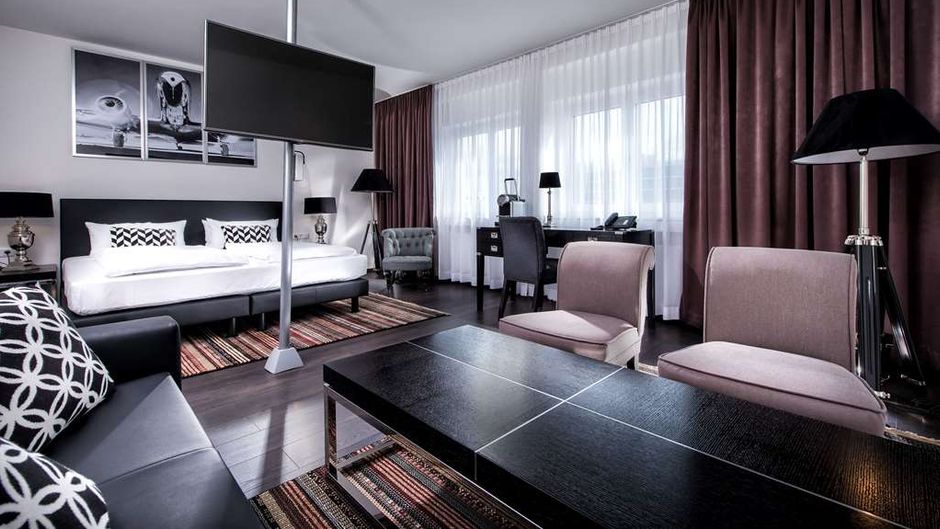 Wyndham Stuttgart Airport Messe Suite
