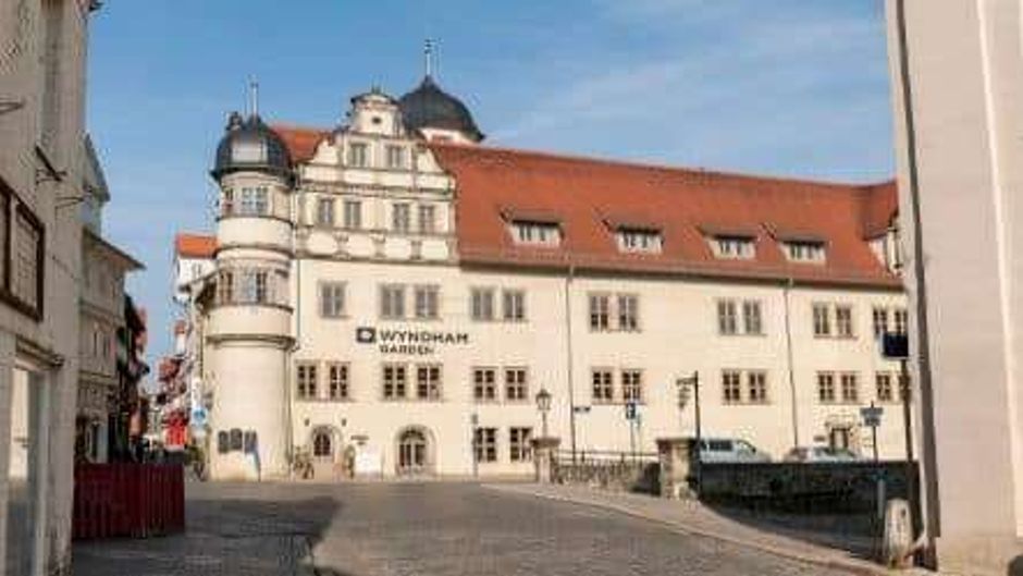 Wyndham Garden Quedlinburg Stadtschloss Exterior