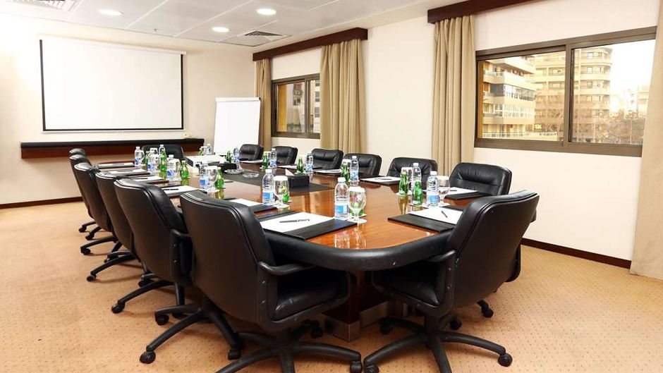 Ramada Plaza Beirut Raouche Meeting