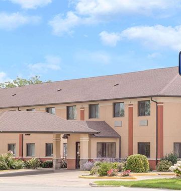 Baymont Inn & Suites Waterloo