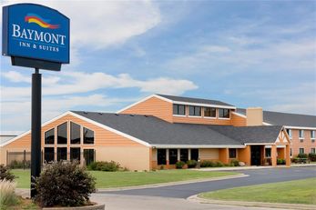 Baymont Inn & Suites-Marshalltown