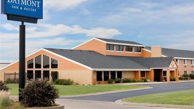 Baymont Inn & Suites-Marshalltown