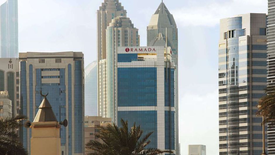 Ramada Abu Dhabi Corniche Exterior