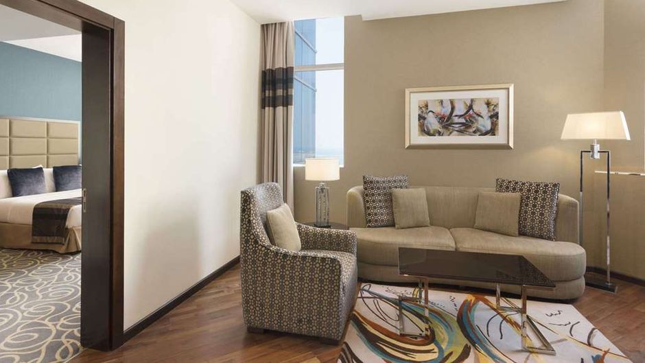 Ramada Abu Dhabi Corniche Suite