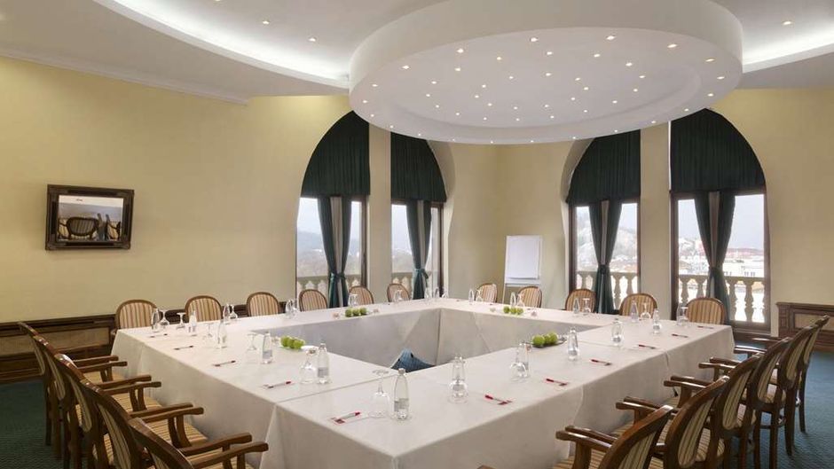 Ramada Plovdiv Trimontium Meeting