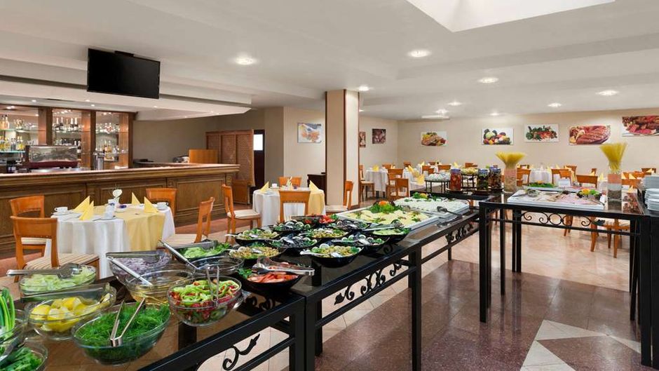Ramada Sofia Restaurant