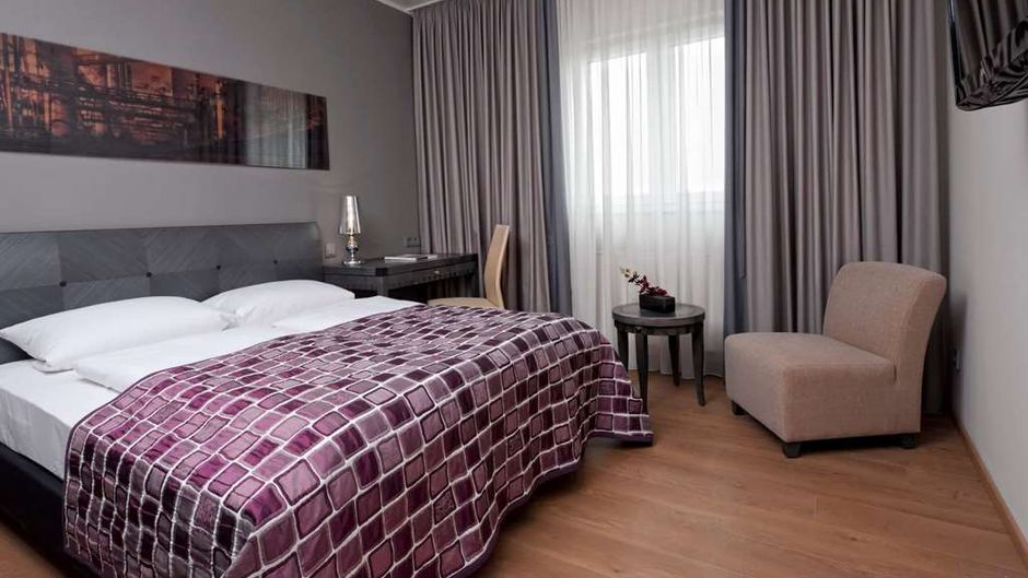 Wyndham Duisburger Hof Room