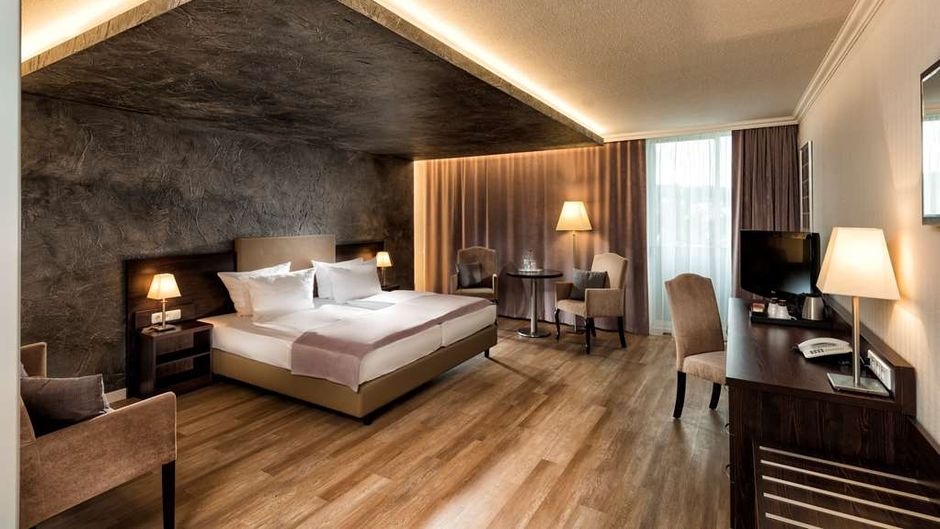 Wyndham Garden Kassel Room