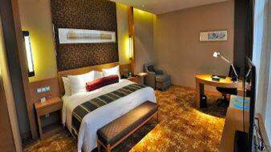 Howard Johnson Puhui Plaza Room