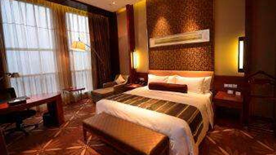 Howard Johnson Puhui Plaza Room
