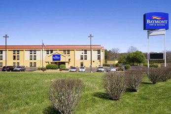 Baymont Inn & Suites Crossville