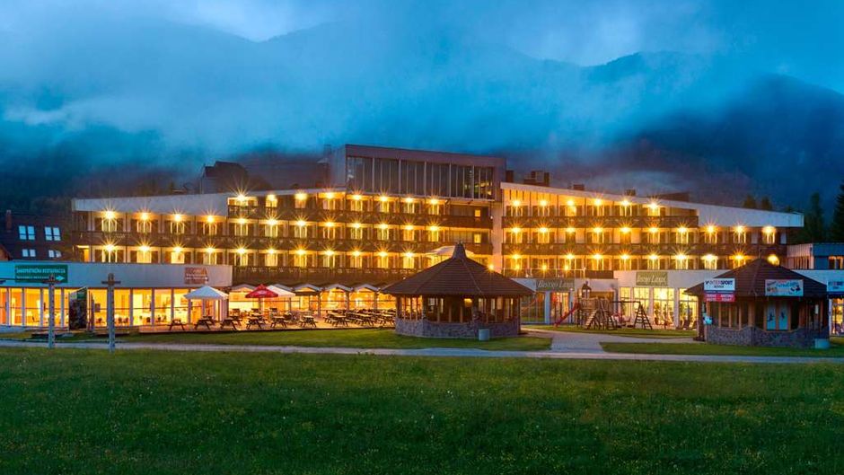 Ramada Resort Kranjska Gora Exterior