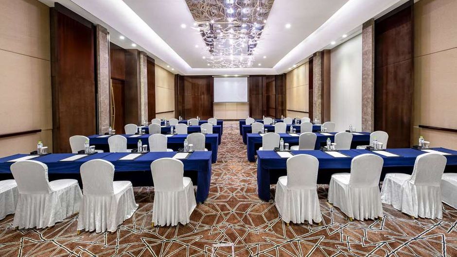 Wyndham Grand Qingdao Meeting